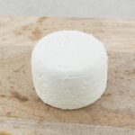 CROTTIN FRAIS AU LAIT DE CHÈVRE "LES CHÈVRES DE BAILLEAU"