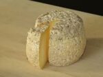 TOMME AU VOUVRAY "LE BOURDEL"  FROMAGERIE MAURICE – Image 3
